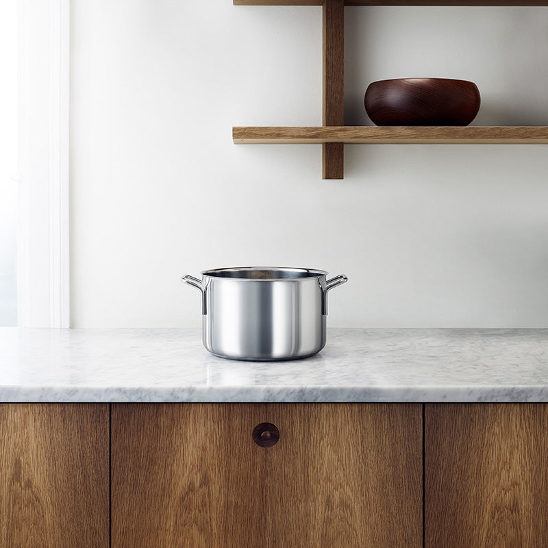 Pot - 2.2L - Stainless Steel - Eva Solo