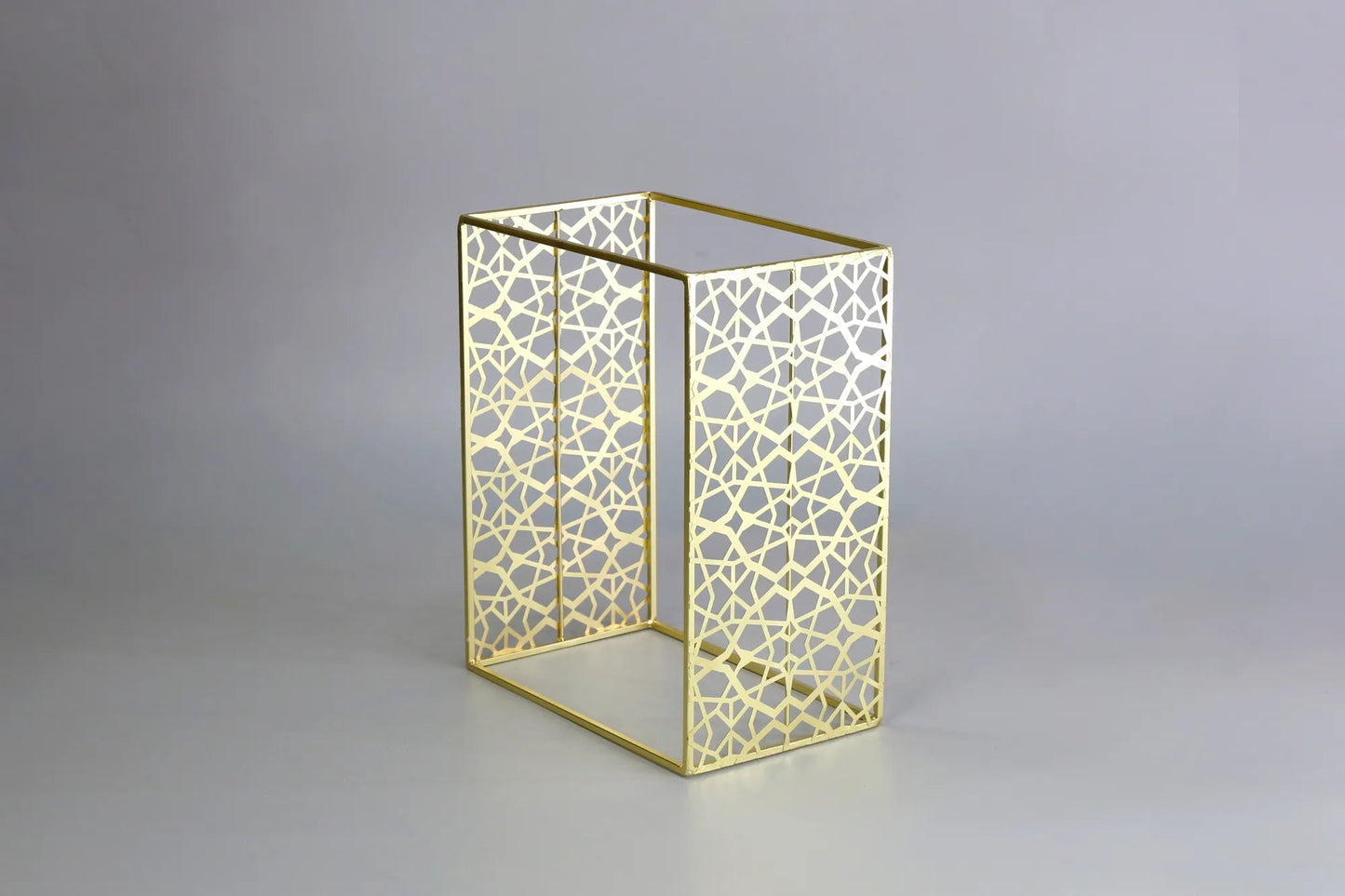 Elevation GN 1/2 Gold Stand top view
