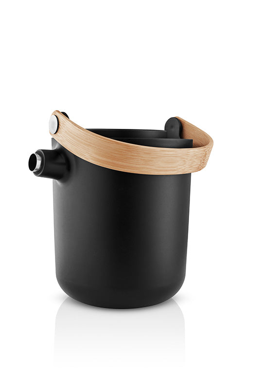 Nordic Kitchen Tea Vacuum Jug - 1.0L - Black - Eva Solo