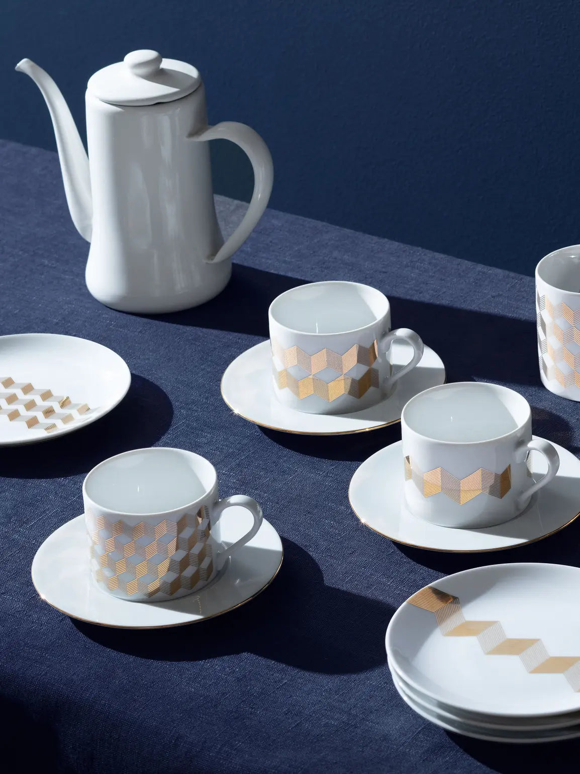 Chevron Teaplate 16cm Gold Assorted x 4