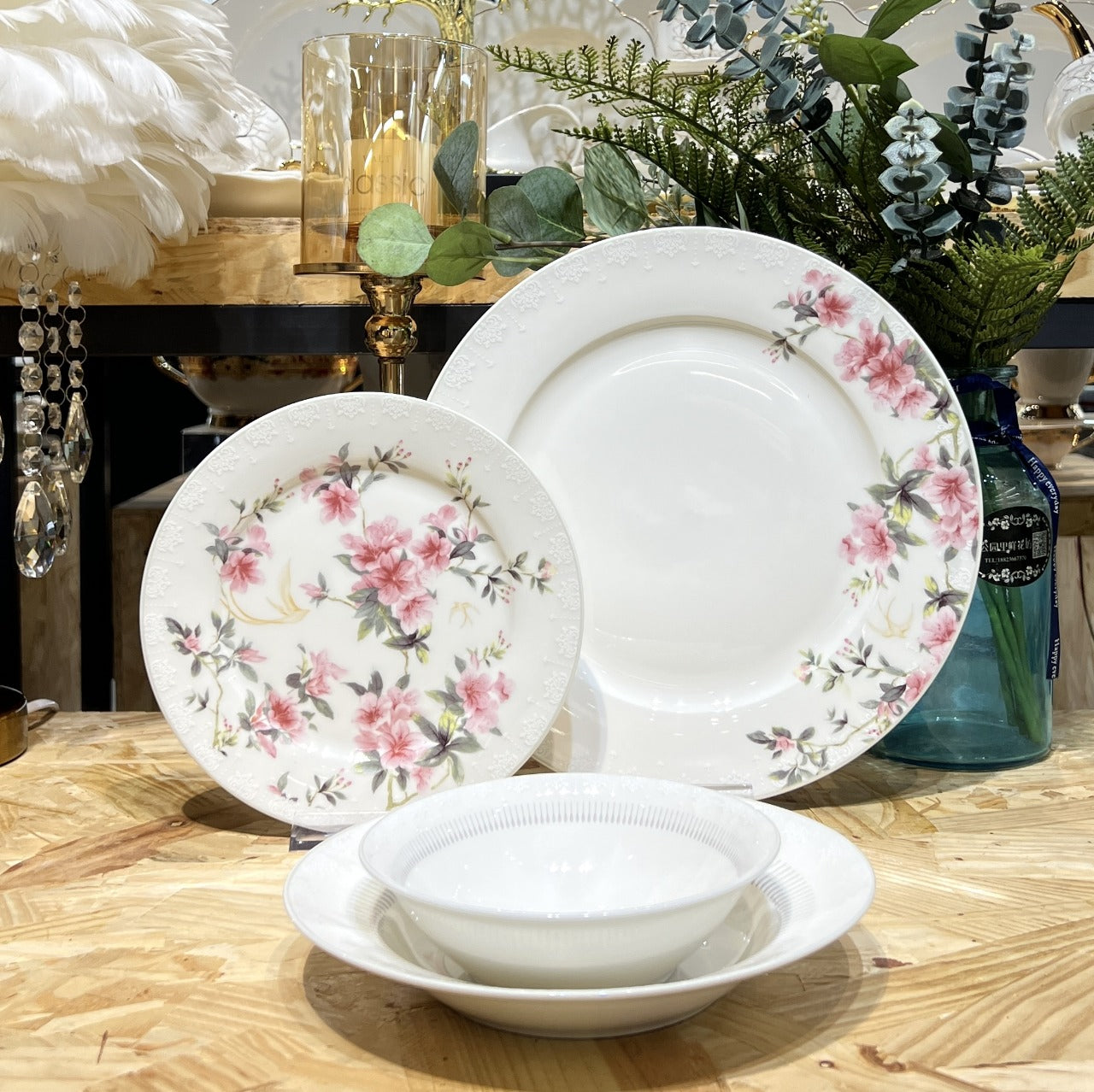 NBC Round Dinner Set of 24