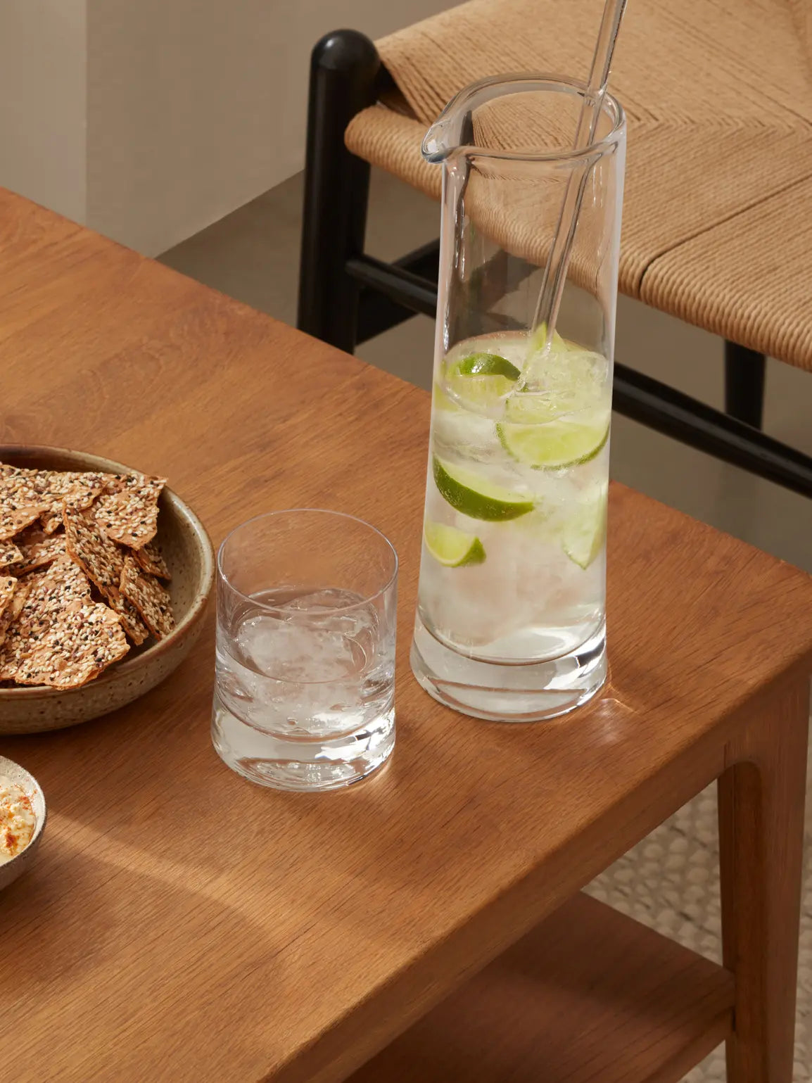 Gin Cocktail Jug & Stirrer 1.1L Clear