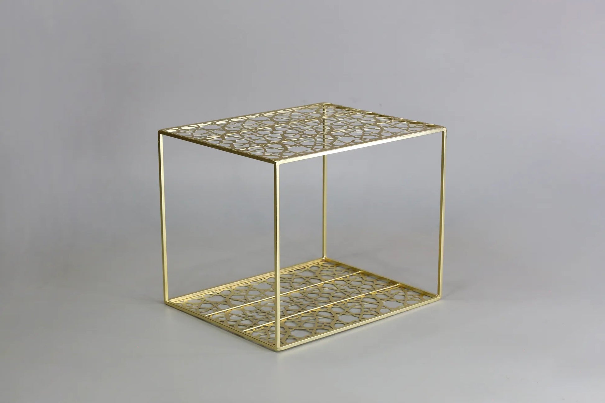 Elevation GN 1/2 Gold Stand 10 inch top view