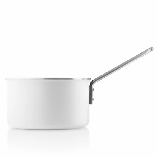 Sauce Pan - 1.8L - White Line - Eva Solo