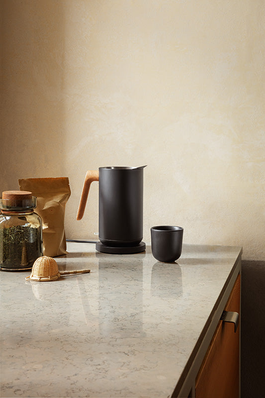 Electric kettle - 1.5L - Nordic Kitchen - Black - Eva Solo