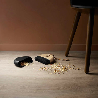 Sweep Dustpan & Brush Set - Eva Solo