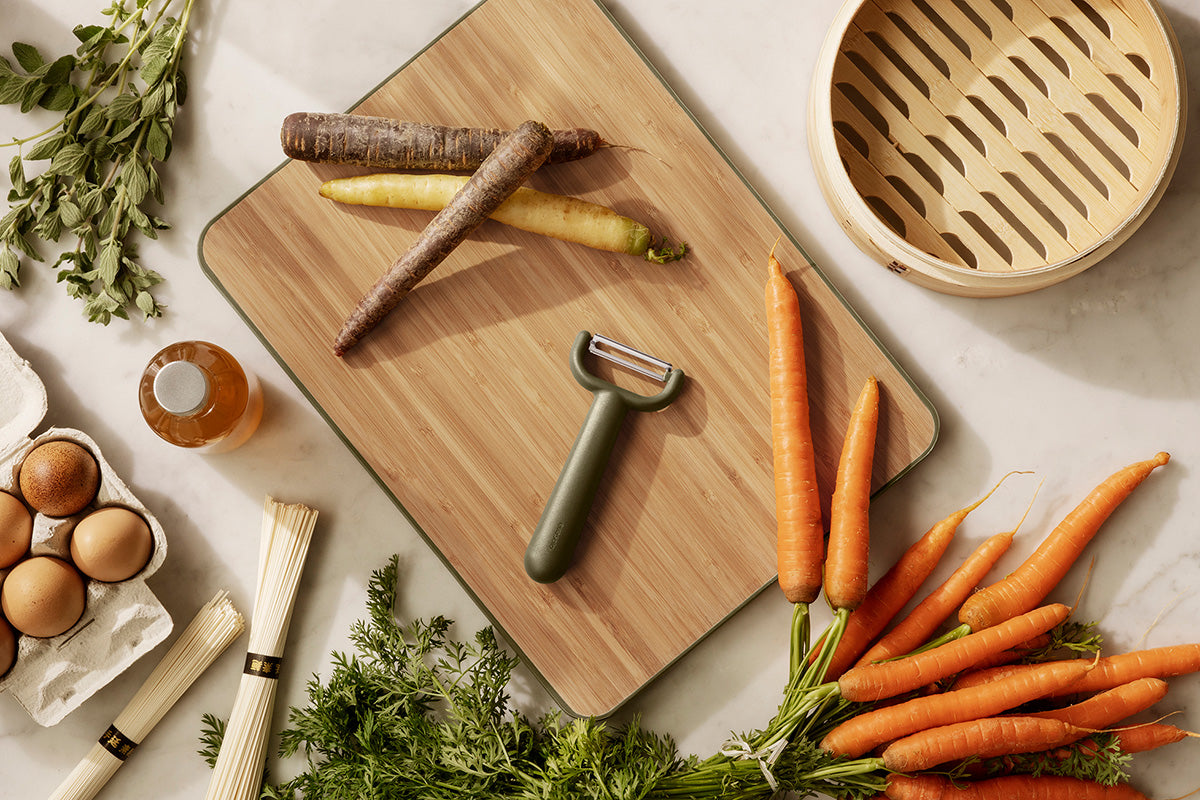 Green Tool Vegetable Peeler - Eva Solo