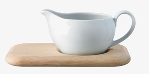 Dine Sauce Boat & Oak Stand 450ml